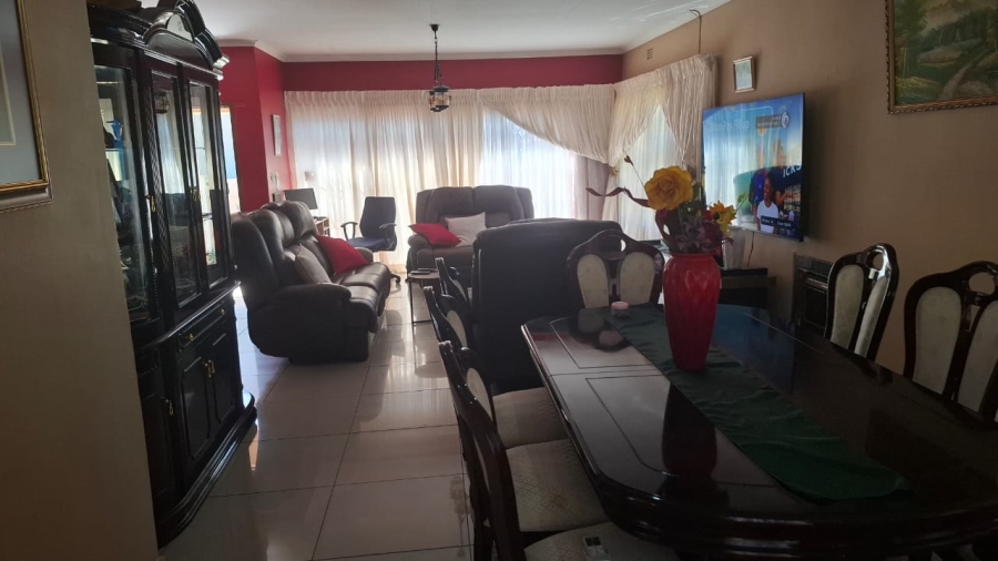 3 Bedroom Property for Sale in Oos Einde North West
